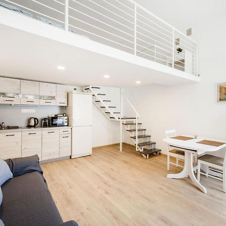 V12 Apartments Будапеща Екстериор снимка
