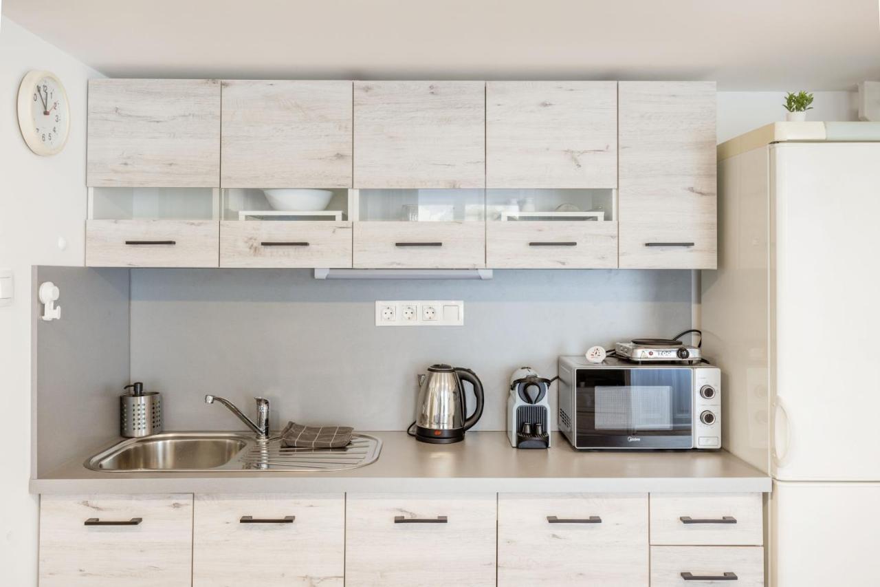 V12 Apartments Будапеща Екстериор снимка