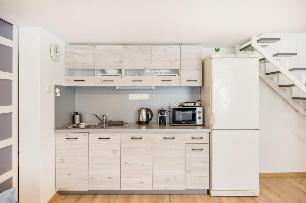 V12 Apartments Будапеща Екстериор снимка